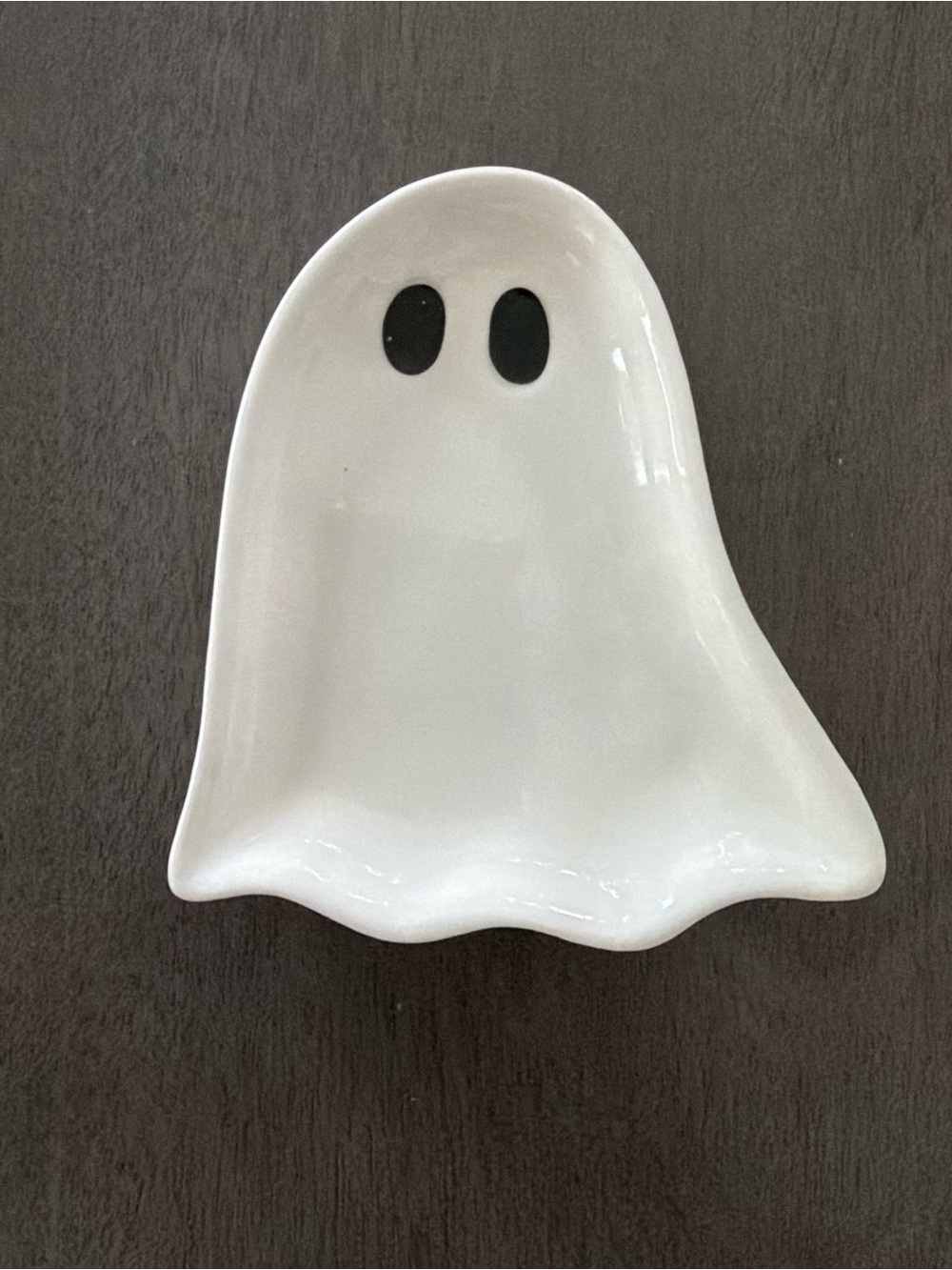 NWT White Ceramic Ghost Trinket Dish.  4” x  3 1/2”
